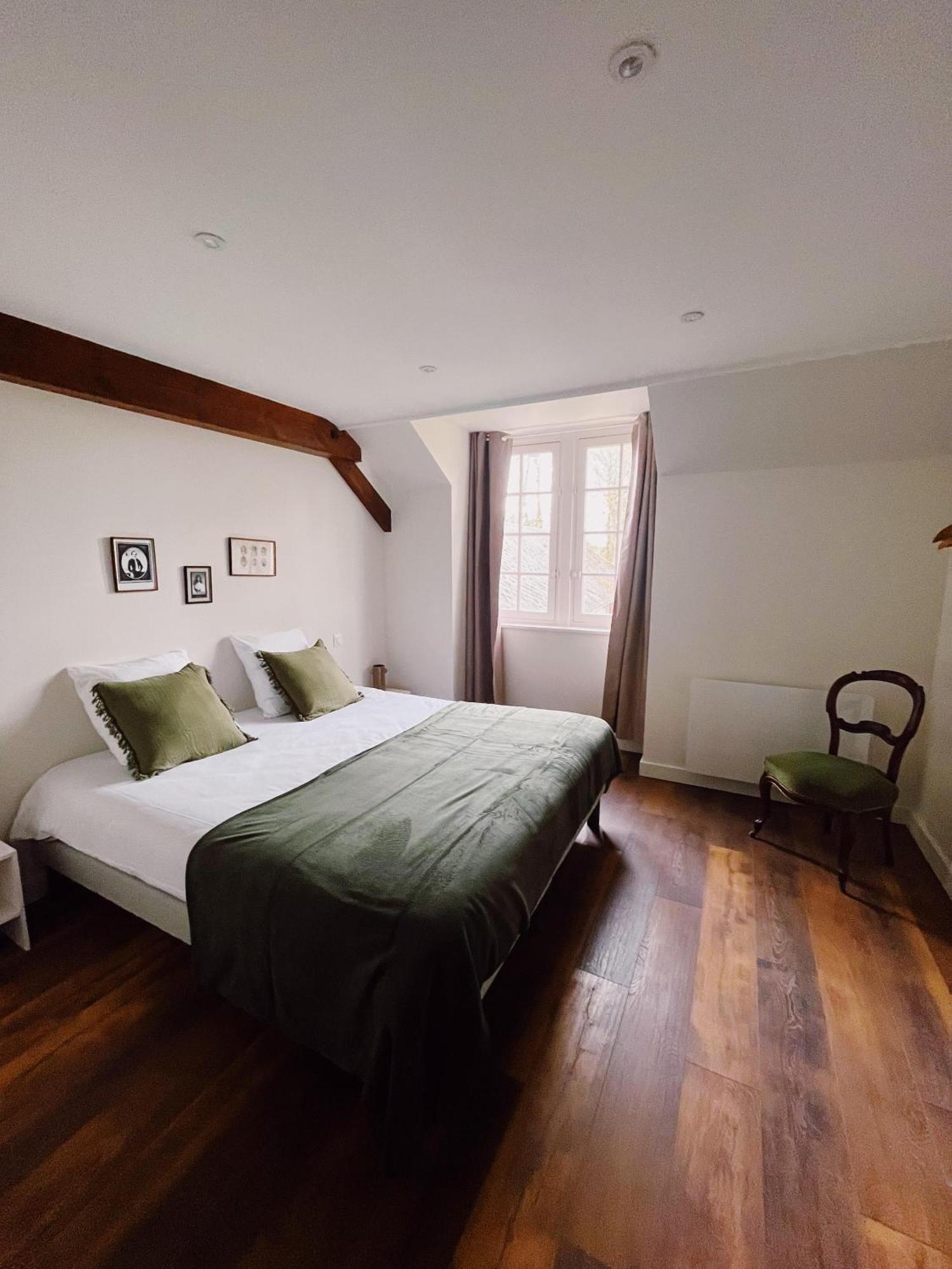 Bed and Breakfast Abbaye De Blanchelande Neufmesnil Zewnętrze zdjęcie