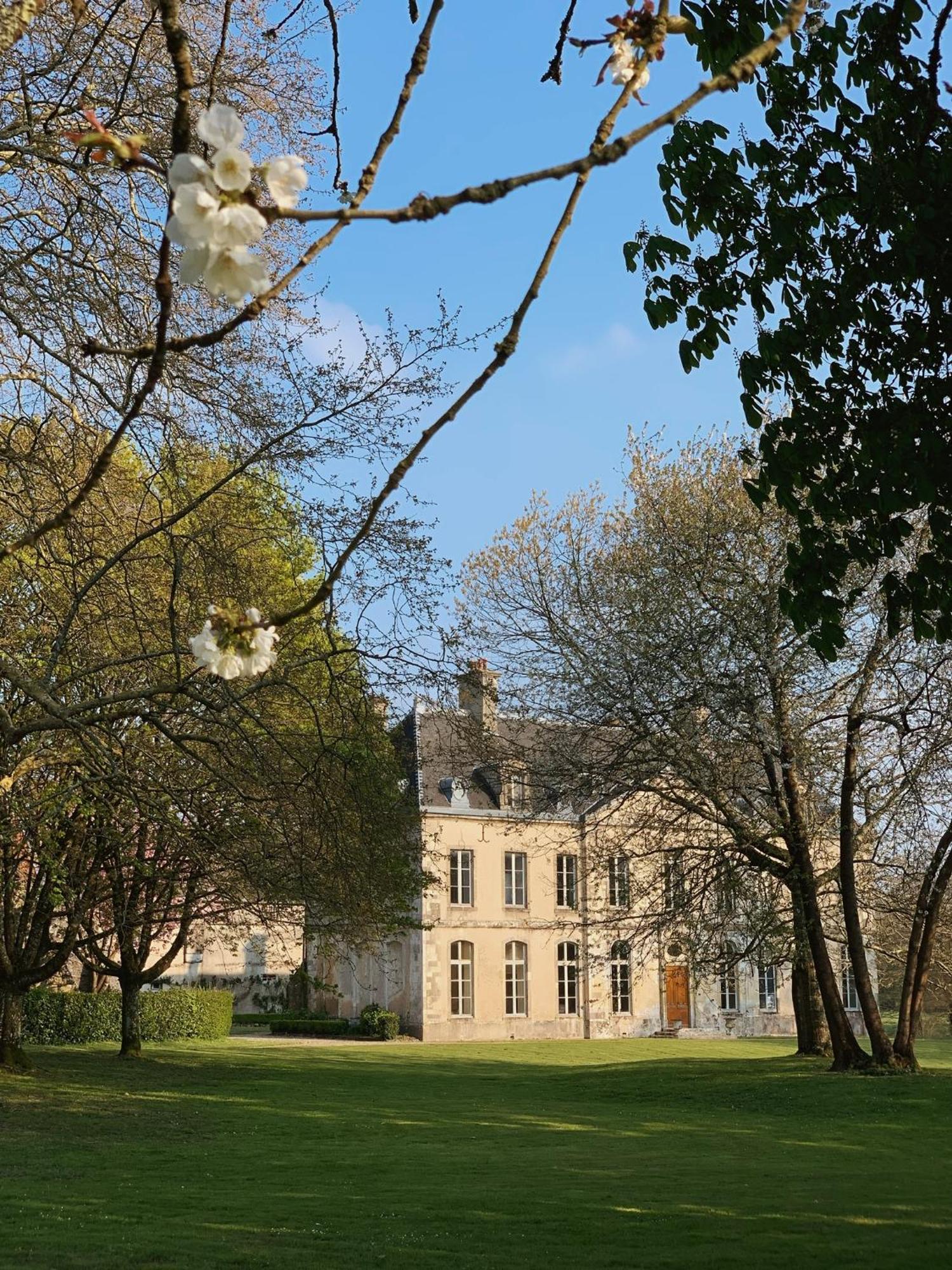 Bed and Breakfast Abbaye De Blanchelande Neufmesnil Zewnętrze zdjęcie